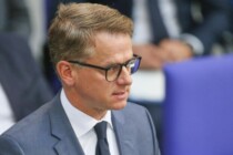 Linnemann weist SPD-Pflegedeckel zurück: „Würde das Problem nicht lösen“