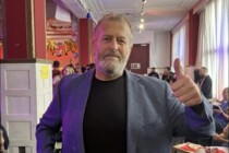 Berliner Linke mit Schuss: Siegesfeier mit Clanchef, Terrorpate und Halay