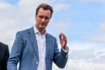 In der CDU liebäugeln sie nun mit einem AfD-Verbot – das soll alle Probleme lösen