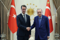 Hendrik Wüst holt sich Wahlkampfhilfe in der Türkei