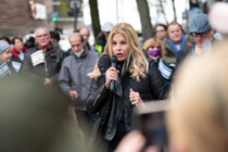 Linkspartei-Politiker pöbelt jüdische Publizistin an: „Wander doch aus“
