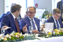 Wie Deutschland für die Ukraine Schulden macht