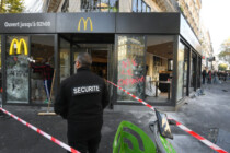 Pariser Polizei an Einzelhändler: Engagiert private Sicherheitsfirmen!