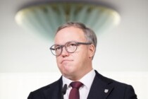 Doktortitel entzogen: Voigt zieht Klage gegen Uni zurück
