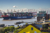 Berlin untersagt Einstieg von Cosco beim Logistiker Zippel