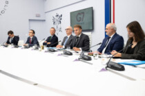 G7 geben Ölreserven frei – Russland kehrt auf den Weltmarkt zurück