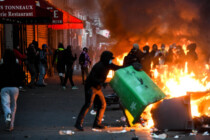 Die neue Revolution der vereinigten West-Linken und Islamisten